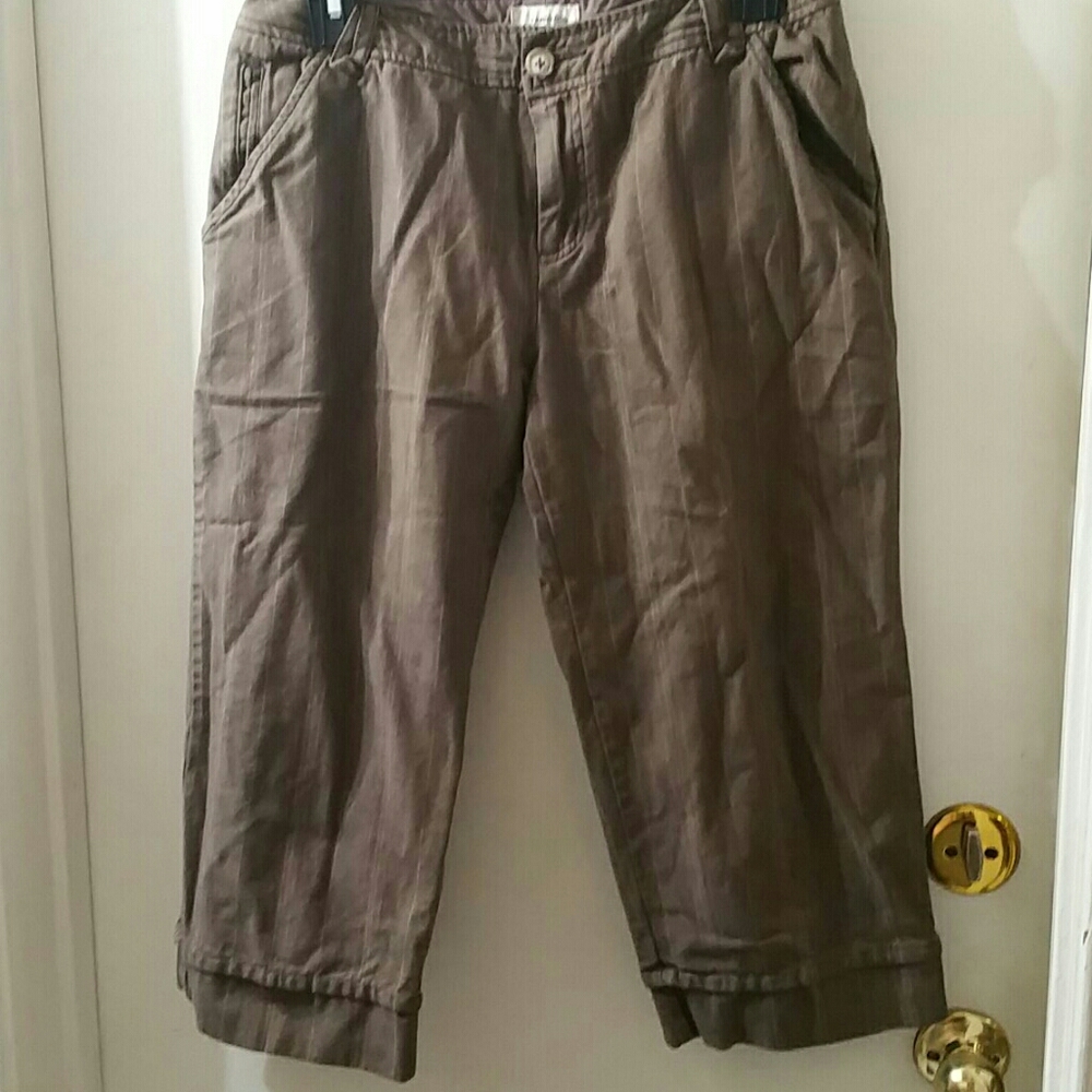 💥 St. John's Bay crop pants